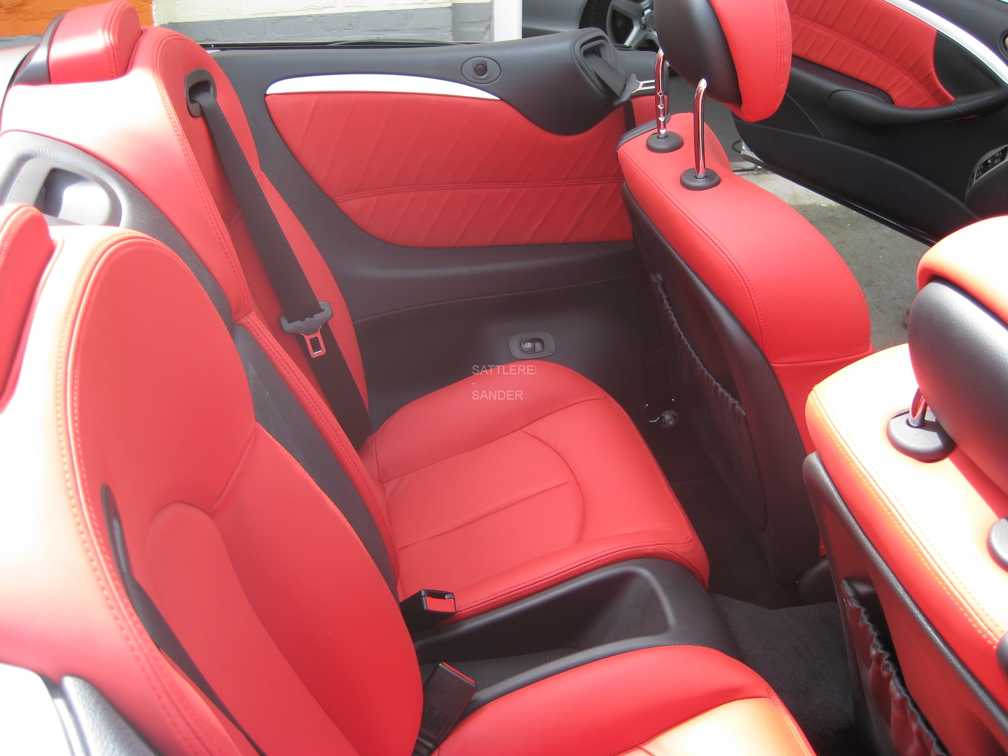 Innenaustattung_Mercedes_CLK_2